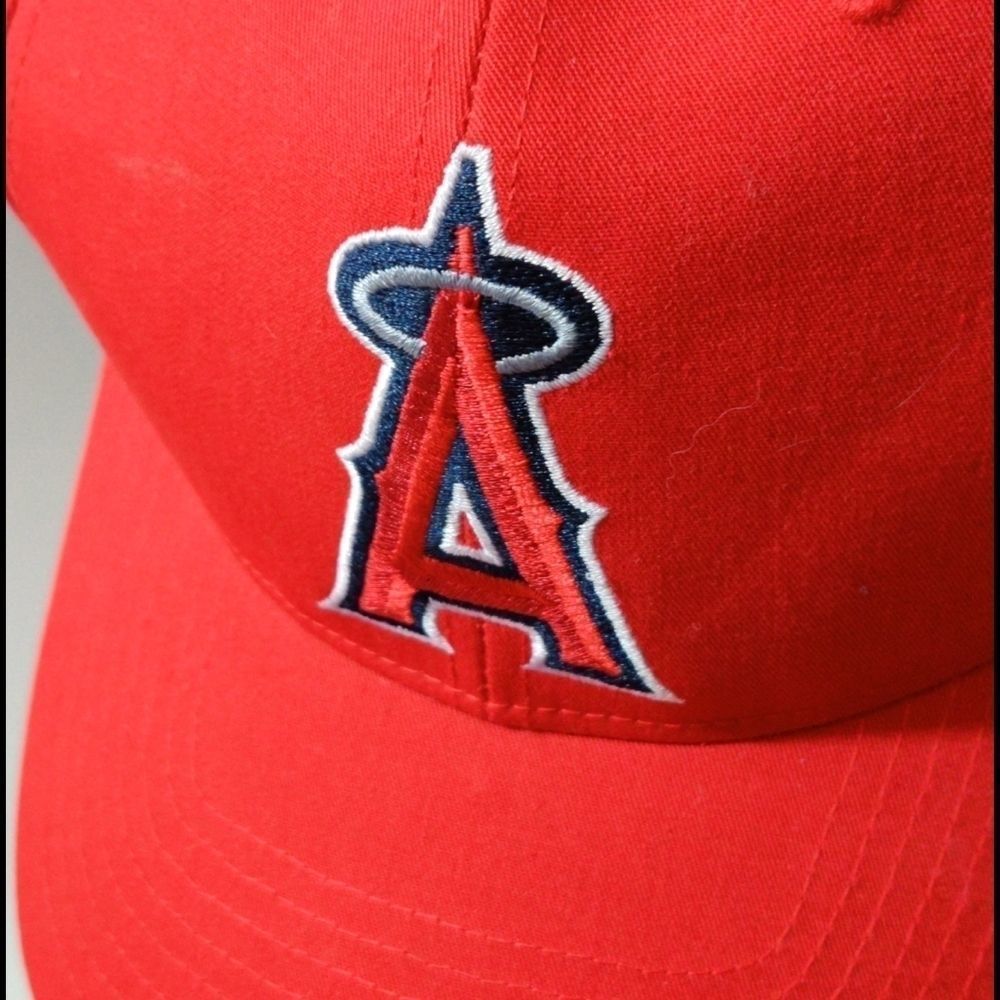 MLB Los Angeles Angels Hat - Picture 3 of 6